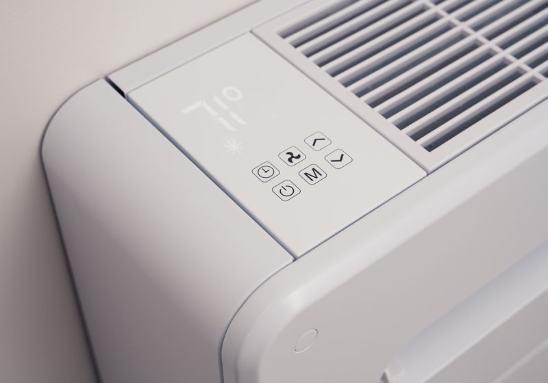 White Monoblock MTHP control panel displayed.