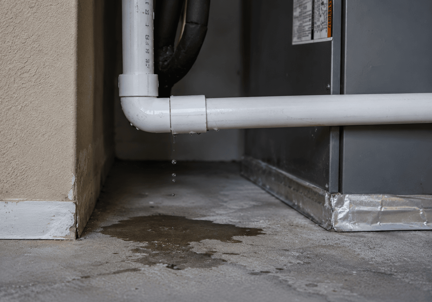 mc-leaking-condensate-pipe-800x560.png