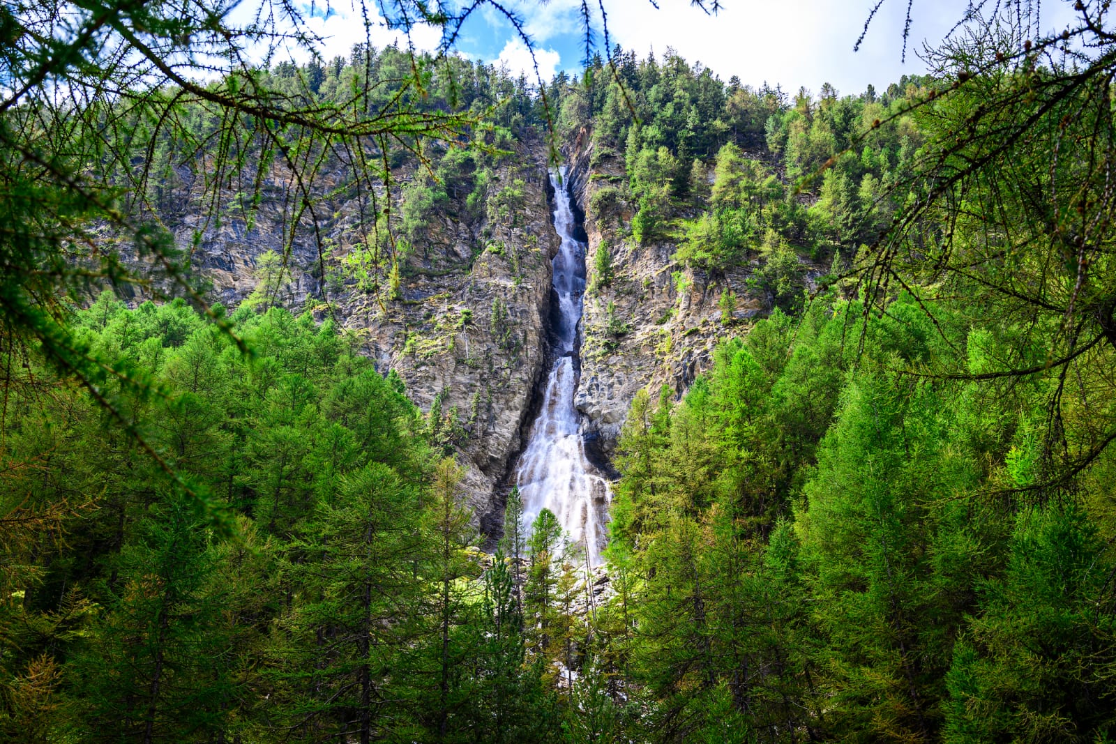 La cascade de la Pisse à Ceillac