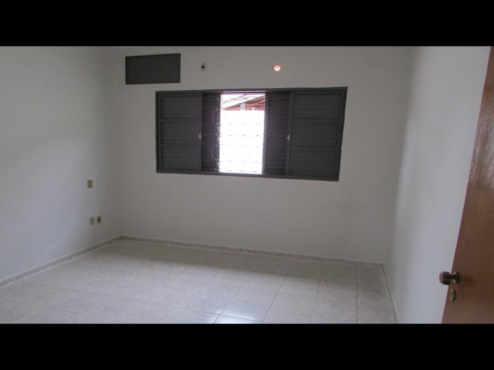 Rua Giácomo Paro,843 - Vila Edejama