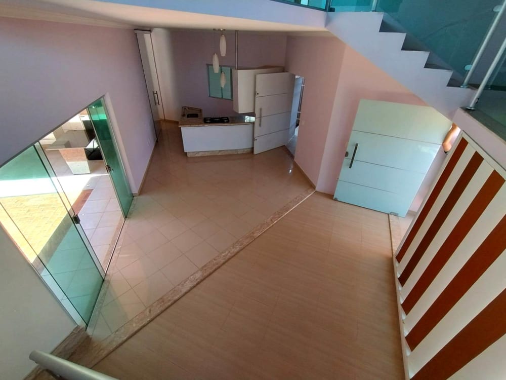 SOBRADO NO BAIRRO SANTO ANTONIO,0000 - Santo Antonio