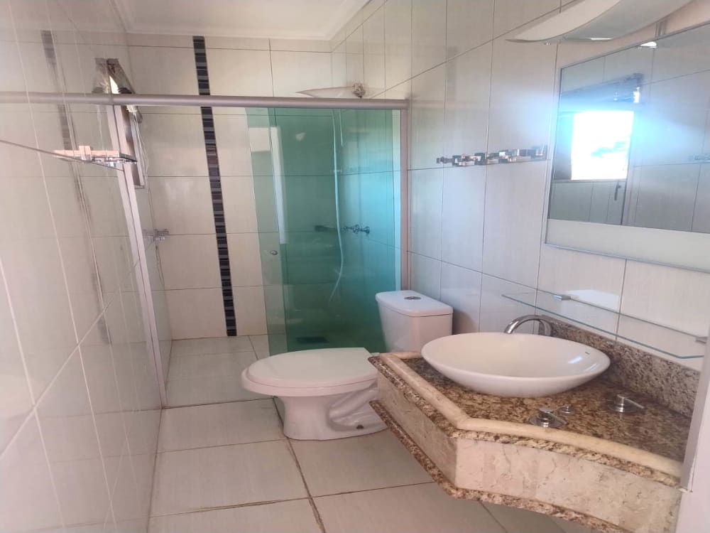 MARAVILHOSO SOBRADO NO BAIRRO SANTO ANTÔNIO