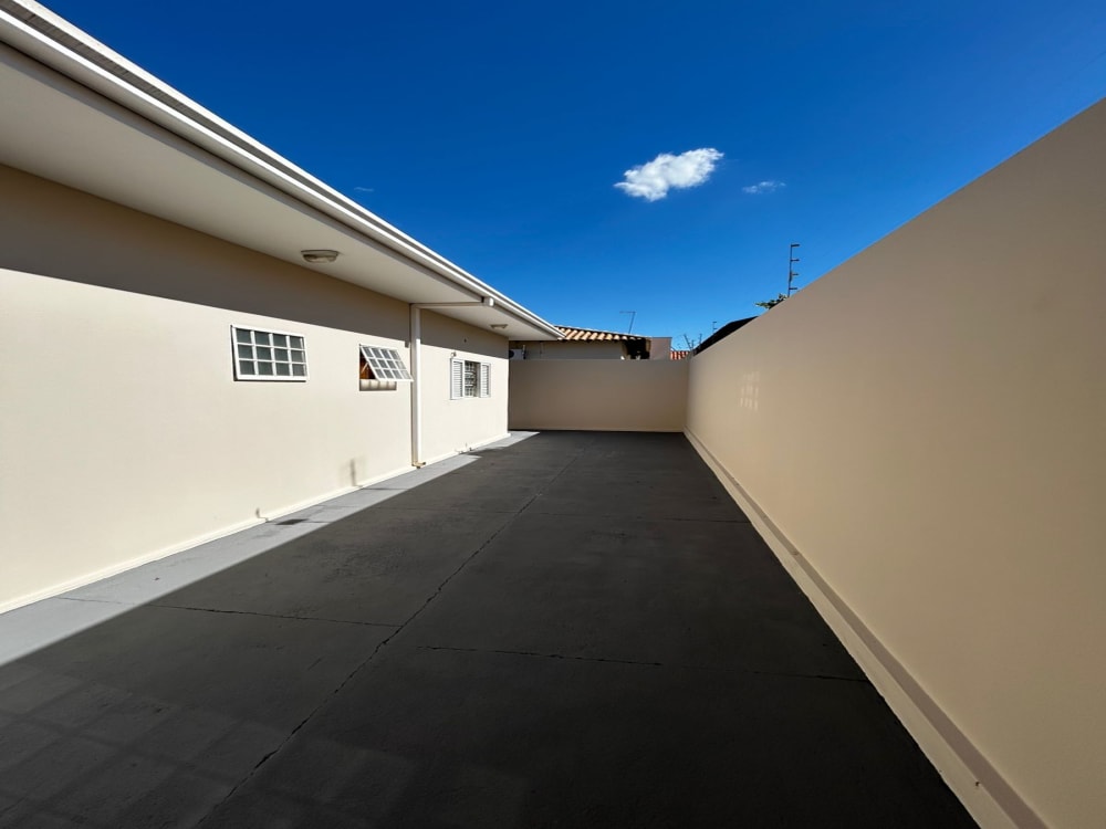 Rua Aurea de Freitas Oliveira,79 - Residencial Jardim do Lago