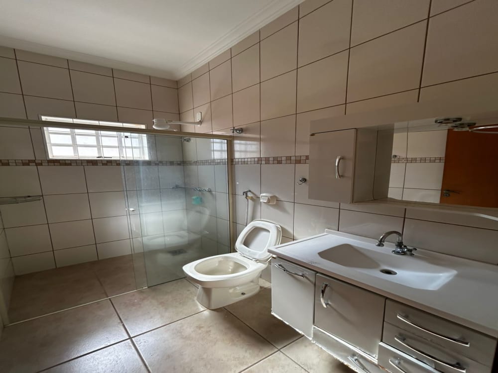 Rua Aurea de Freitas Oliveira,79 - Residencial Jardim do Lago