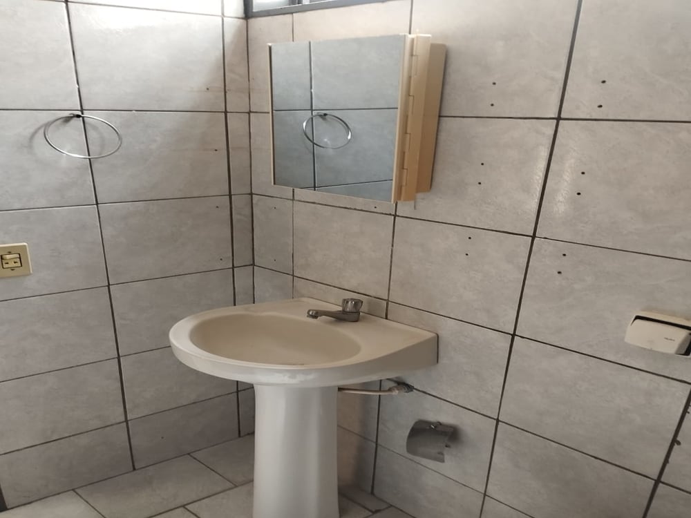 Rua Francisco Costa Serrador,125 - Portal dos Faveiros