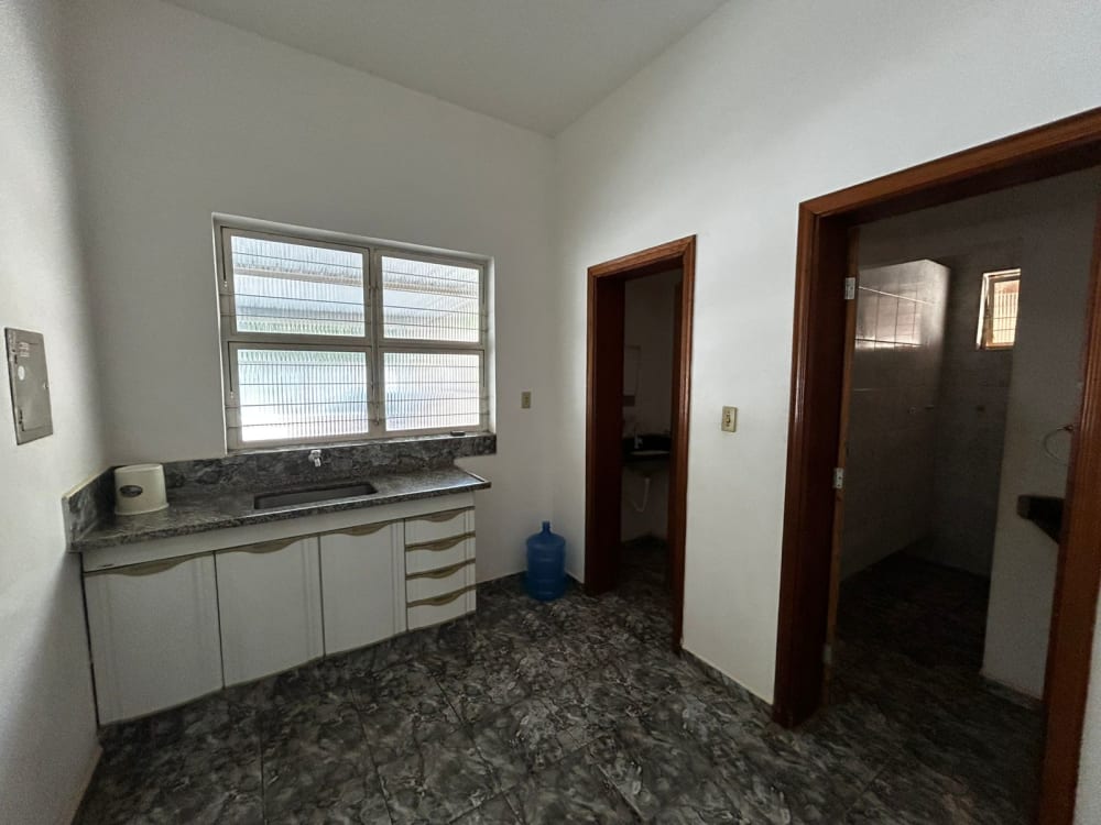 Avenida Clóvis de Freitas Fonseca (Parte inferior) ,80 - Alto das Brisas