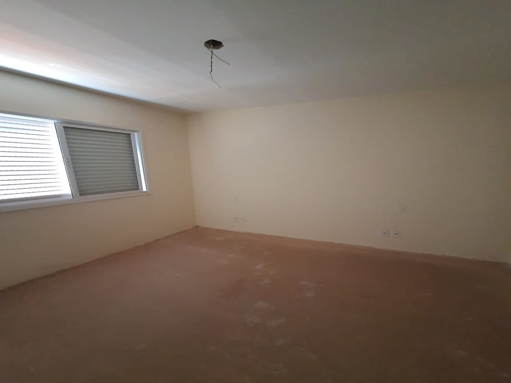APARTAMENTO NOVO NO EDIFÍCIO FIRENZE