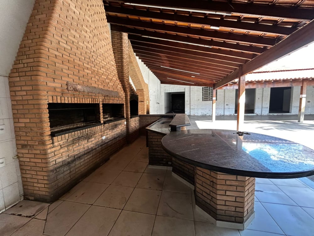 Avenida Manoel Bento da Cruz,418 - Centro
