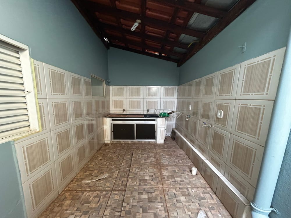 Rua Alípio Lopes das Neves,107 -  Jardim Tropical