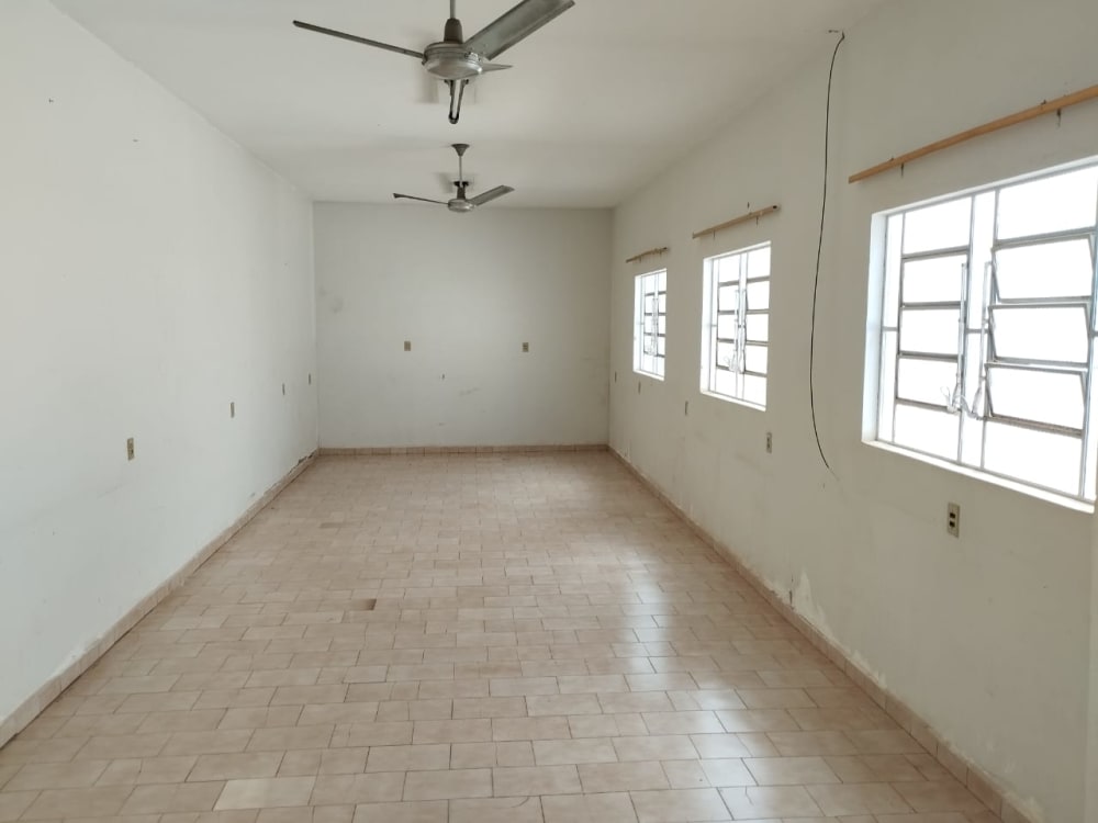 Rua Antônio Martins de Barros,44 - Chácara Palestina