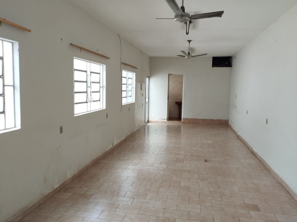 Rua Antônio Martins de Barros,44 - Chácara Palestina