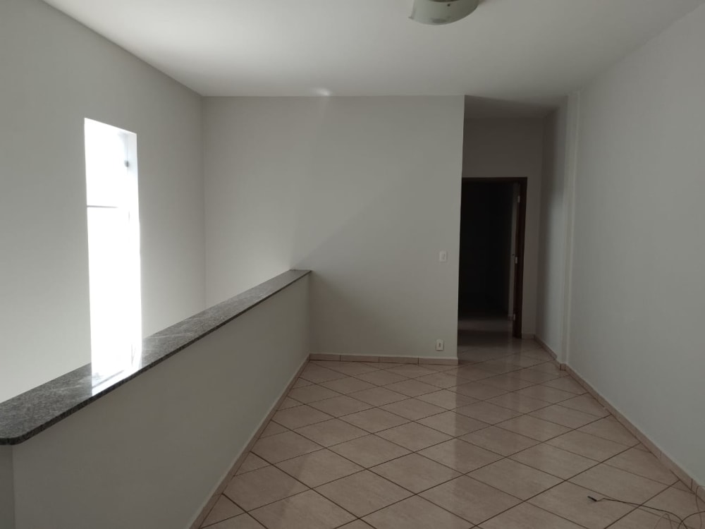 Rua Treze de Maio,755 - Centro