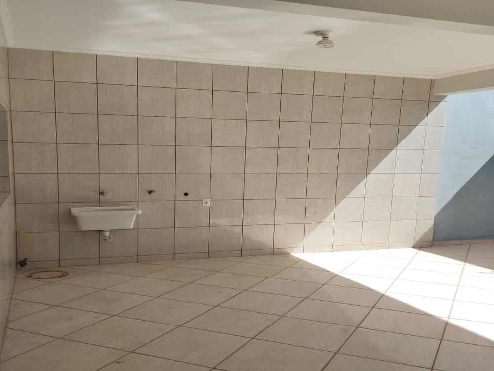 Rua Treze de Maio,755 - Centro