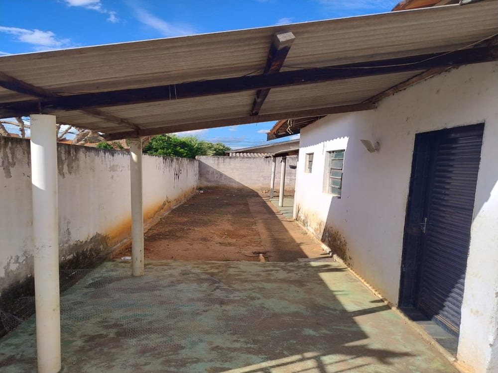 CASA DE ESQUINA NO ROSA ALBERTON