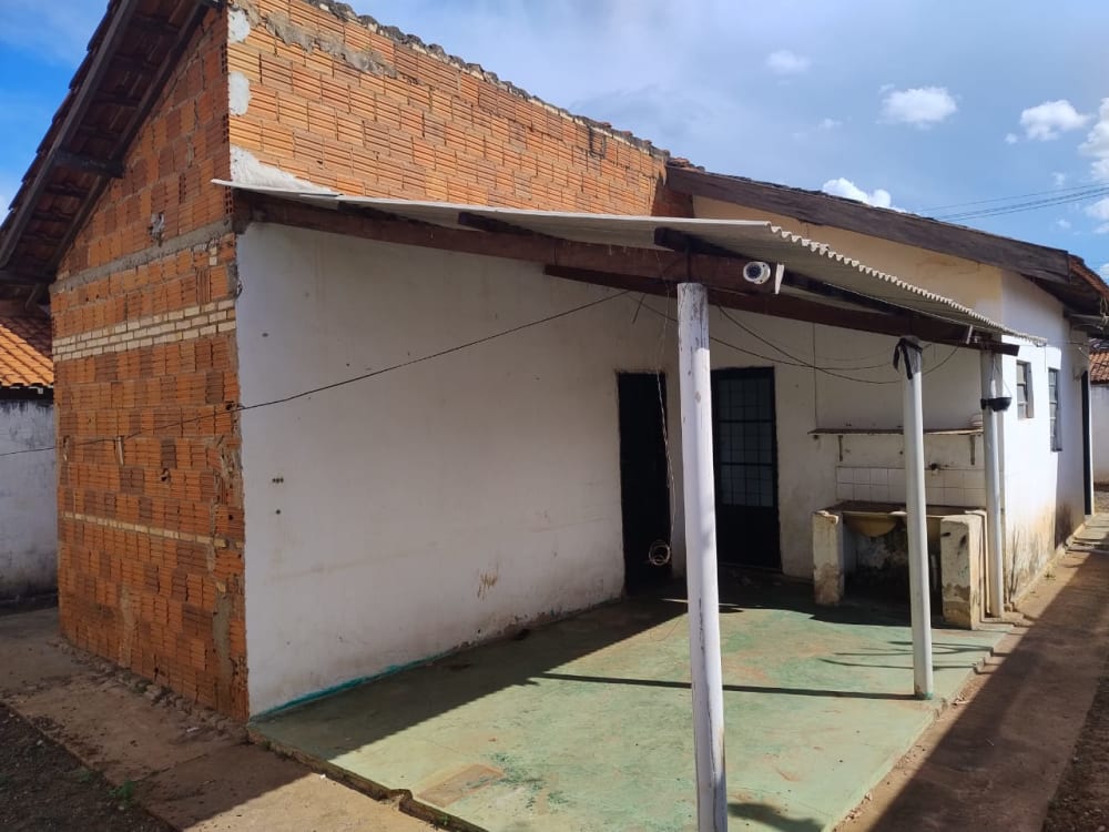 CASA DE ESQUINA NO ROSA ALBERTON