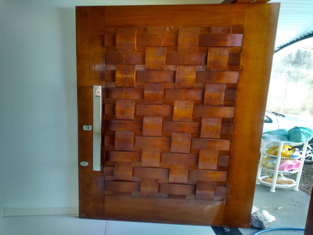 CASA NO JARDIM DO LAGO 1
