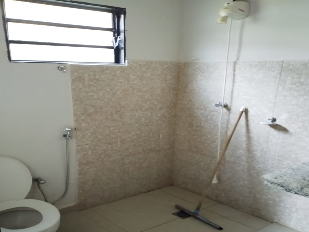 Rancho Madeirão,00 - Bom Retiro