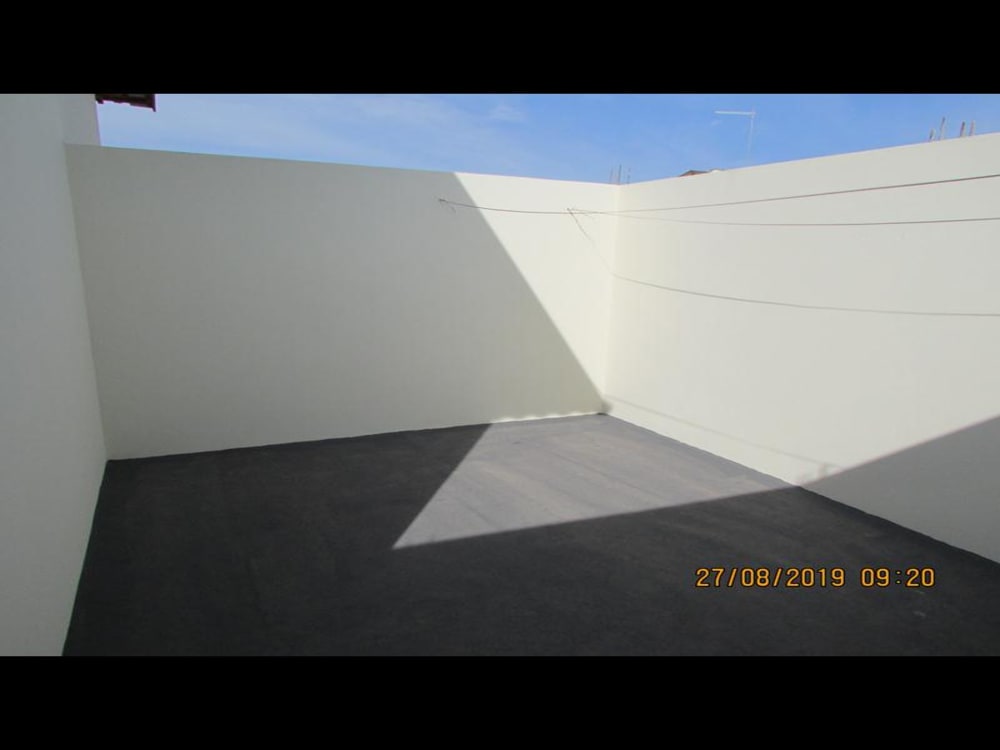 DUAS CASAS PARA INVESTIMENTO NO PORTAL DAS PRIMAVERAS 
