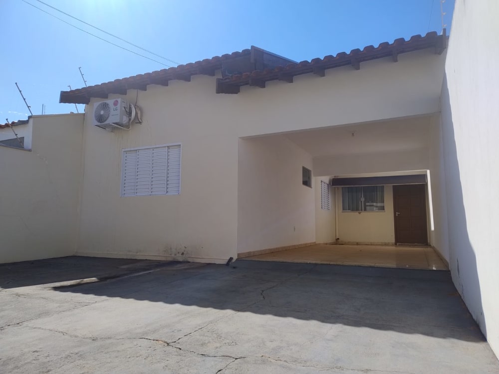 DUAS CASAS PARA INVESTIMENTO NO RESIDENCIAL DOIS IRMÃOS