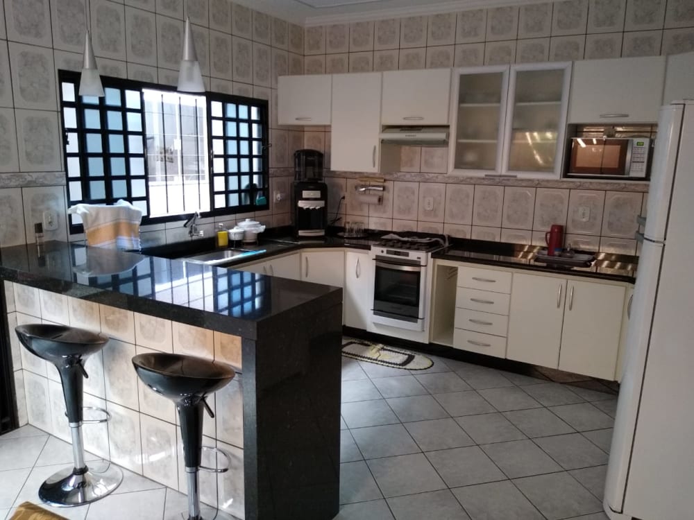 ÓTIMA CASA NO JARDIM PEVI