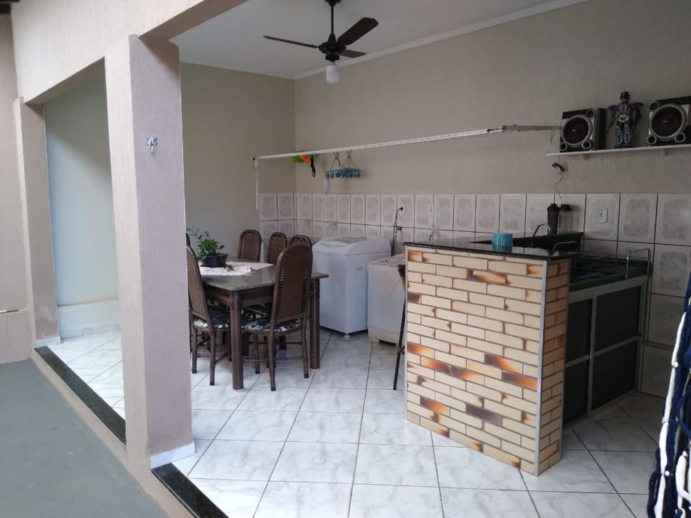 ÓTIMA CASA NO JARDIM PEVI