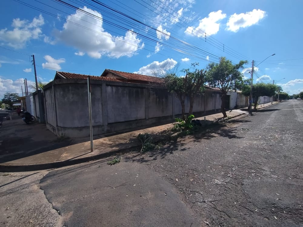 ATENÇÃO INVESTIDORES, DUAS CASAS NO MESMO TERRENO NO PEREIRINHA 