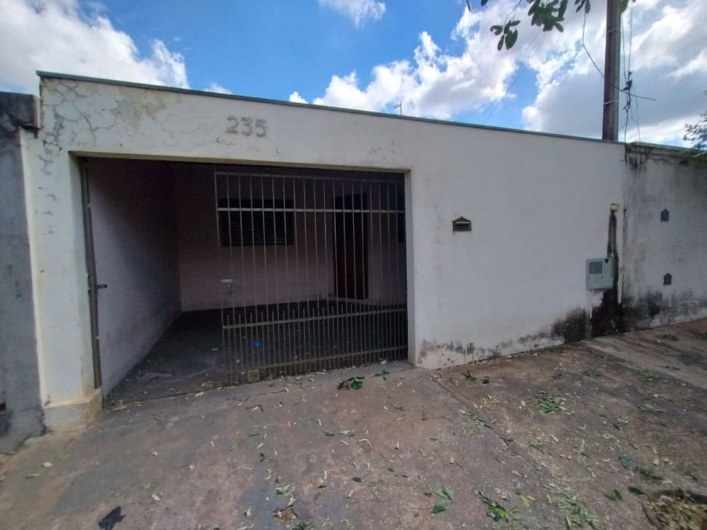 ATENÇÃO INVESTIDORES, DUAS CASAS NO MESMO TERRENO NO PEREIRINHA 