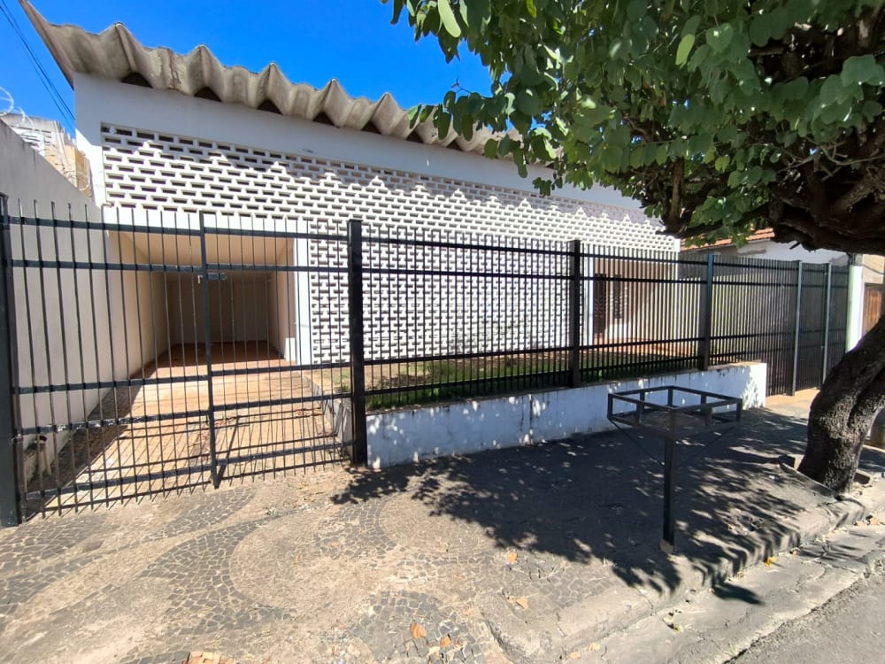 Rua Treze de Maio,252 - Centro