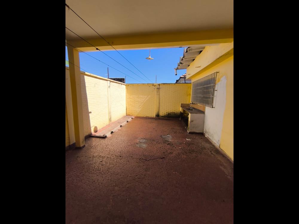 Rua Treze de Maio,252 - Centro