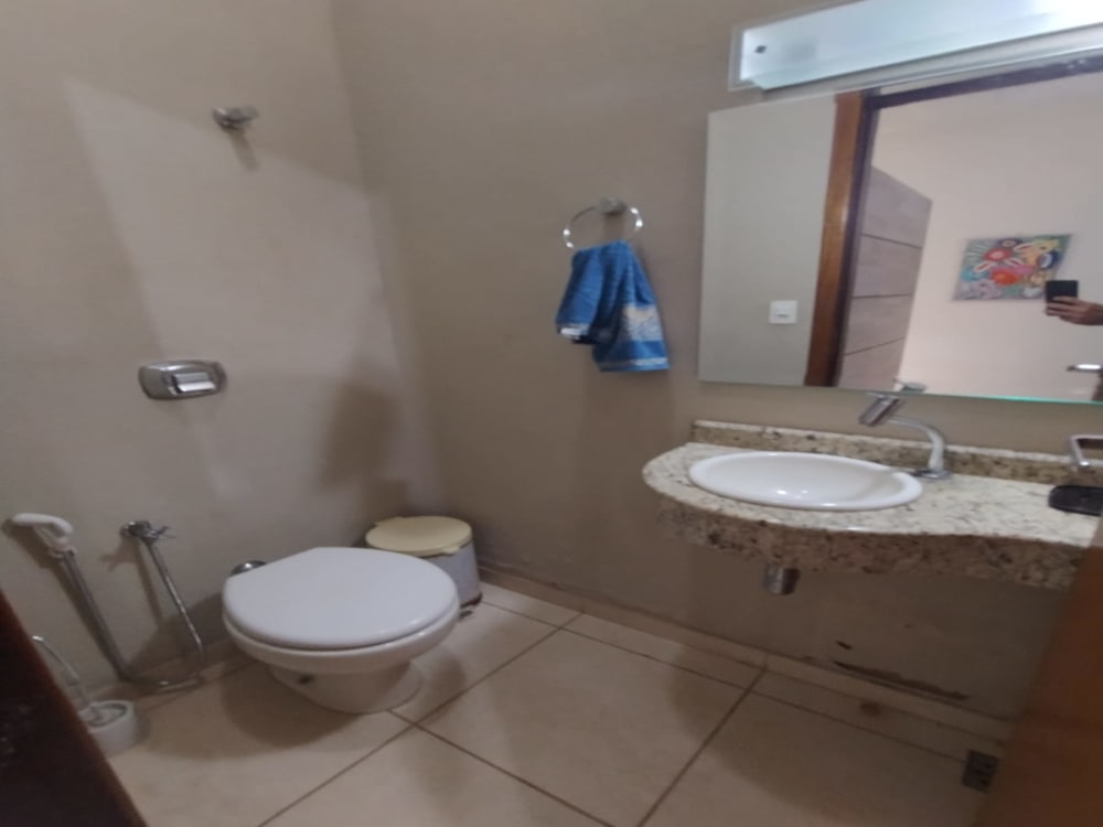 ÓTIMA CASA NO CENTRO