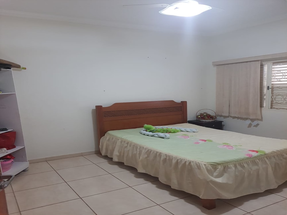 ÓTIMA CASA NO CENTRO