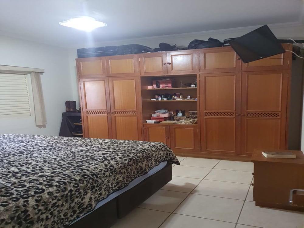 ÓTIMA CASA NO CENTRO
