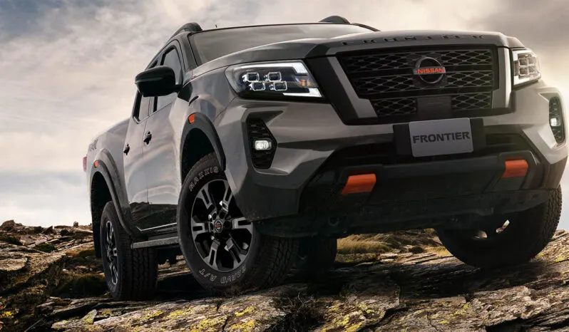 Nissan Frontier PRO-4X lleno