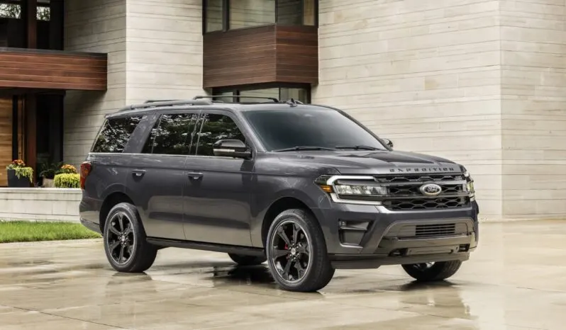 Ford Expedition Stealth lleno