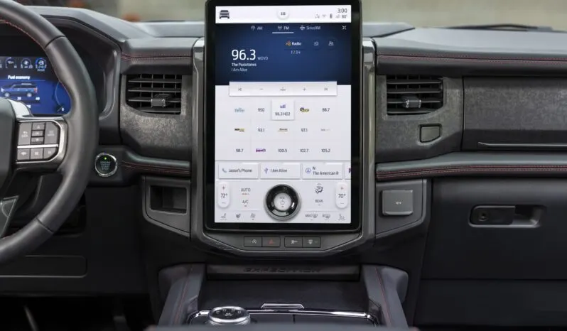 Ford Expedition Stealth lleno