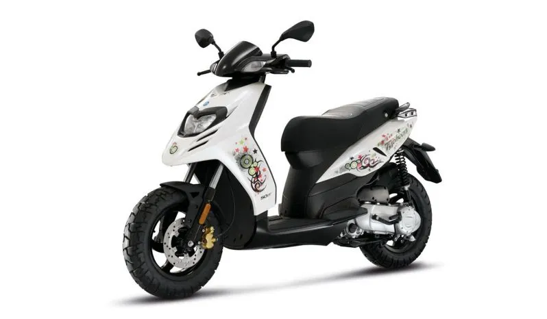 piaggio typhoon 125 blanca