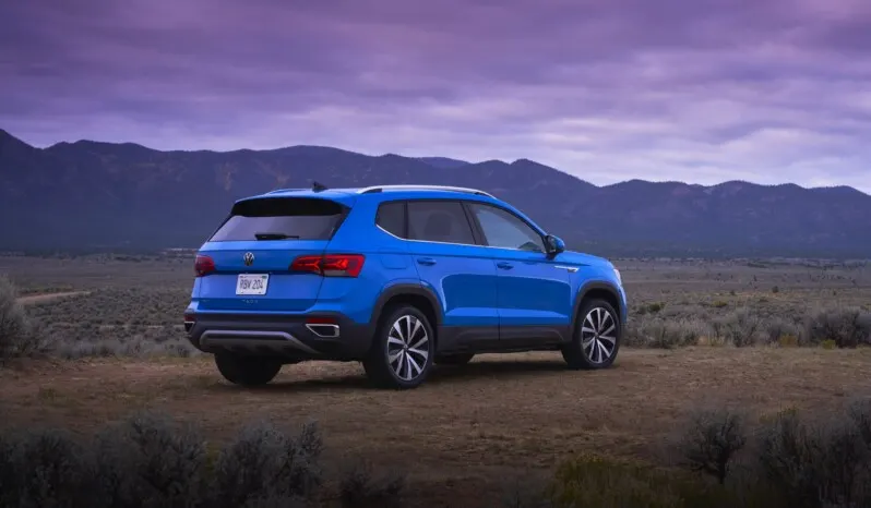 Volkswagen Taos: Highline lleno
