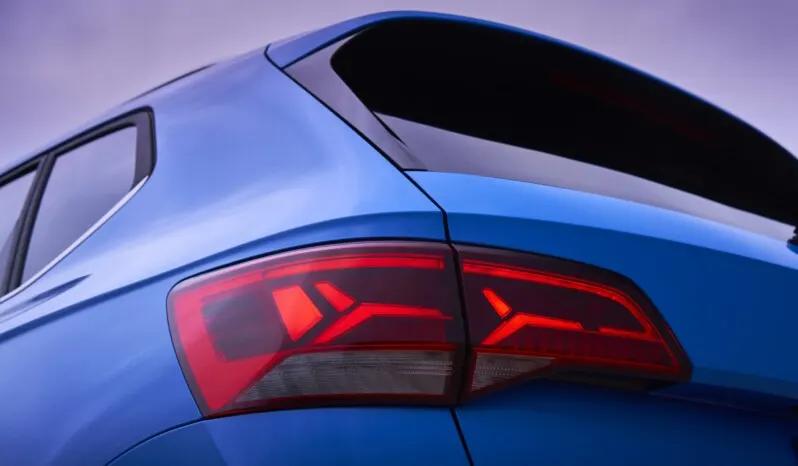 Volkswagen Taos: Highline lleno