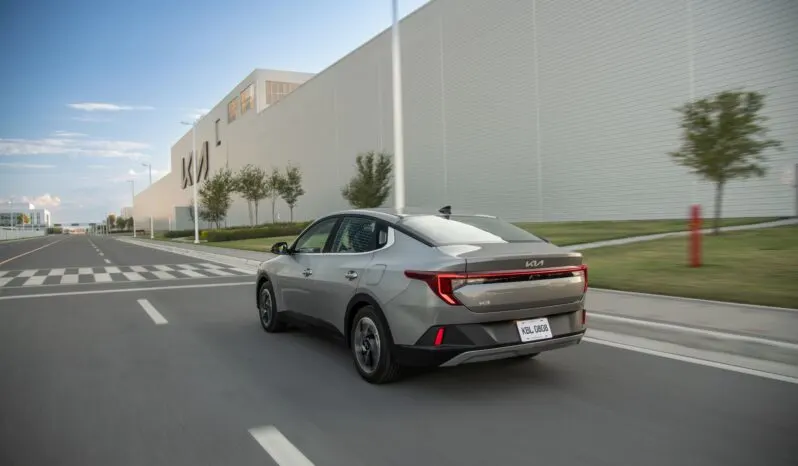Kia K3: Sport Plus lleno