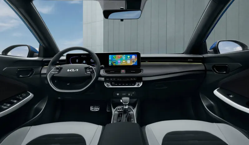 Kia K3: Sport Plus lleno