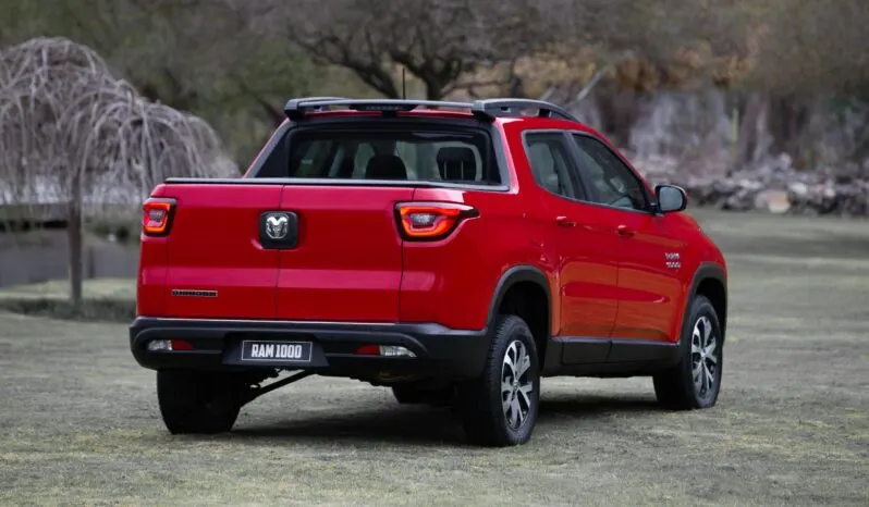 Ram 1000 Big Horn lleno