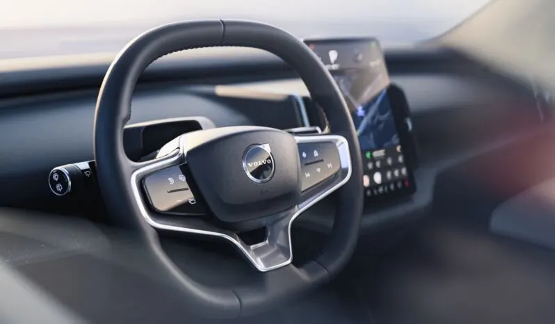 Volvo EX30: Plus lleno