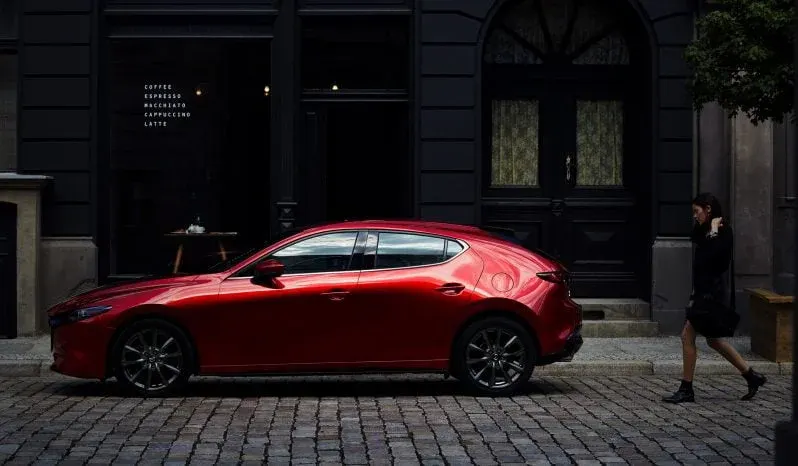 Mazda 3 Hatchback lleno