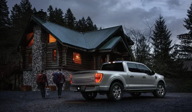 Ford F-150 Hybrid PowerPoost lleno