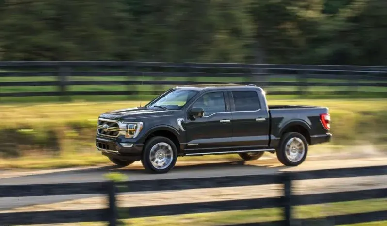 Ford F-150 Hybrid PowerPoost lleno