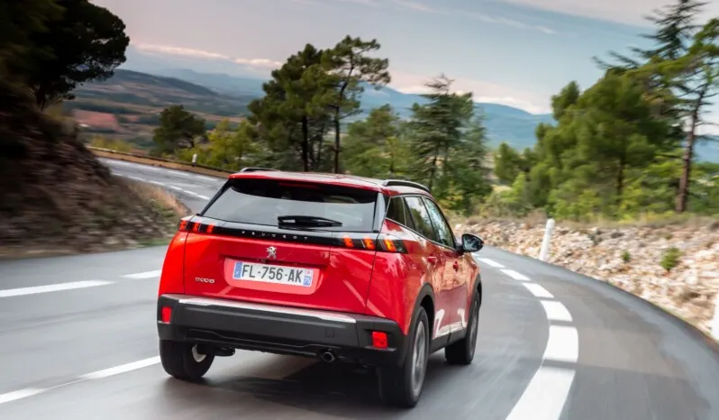 Peugeot 2008 Active lleno