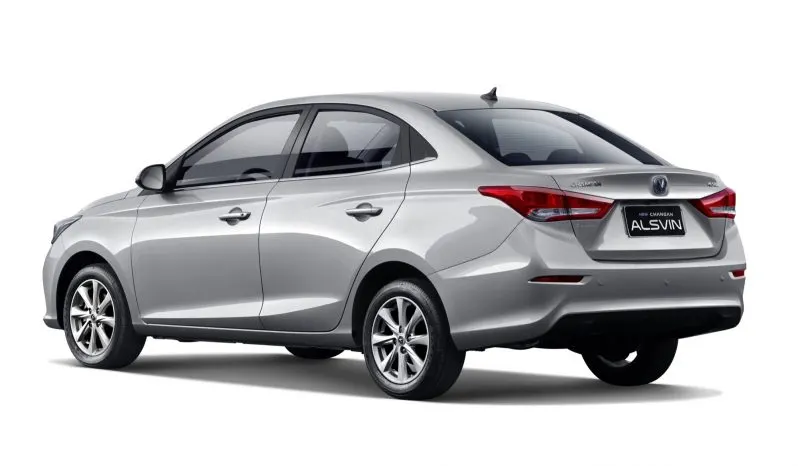 Changan Alsvin lleno
