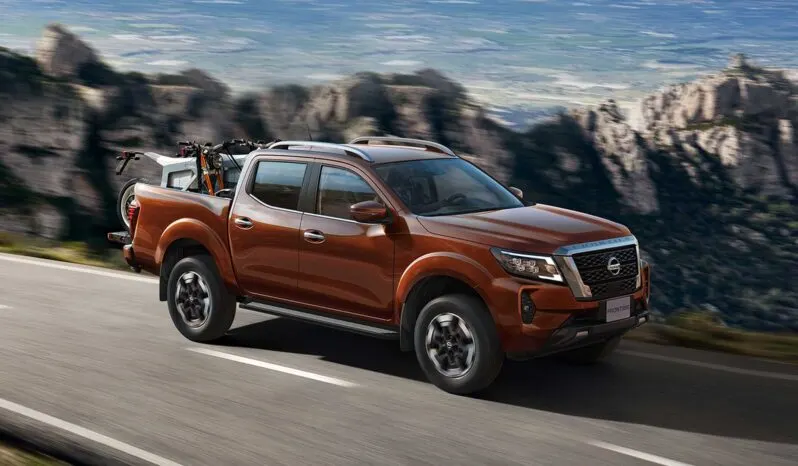 Nissan Frontier LE lleno