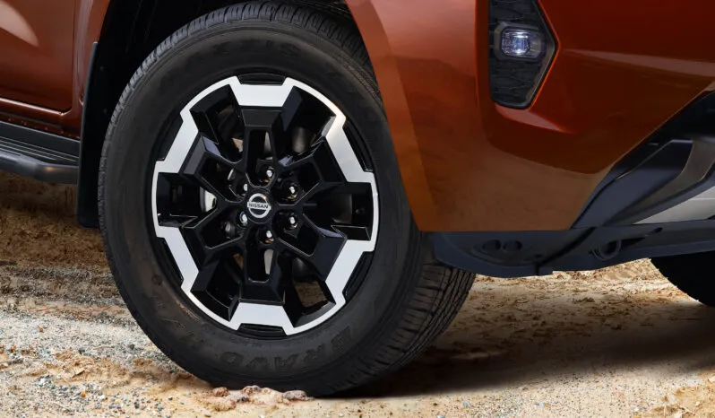 Nissan Frontier LE lleno
