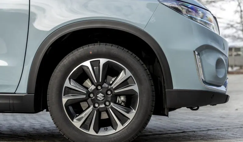 Suzuki Vitara GLX lleno